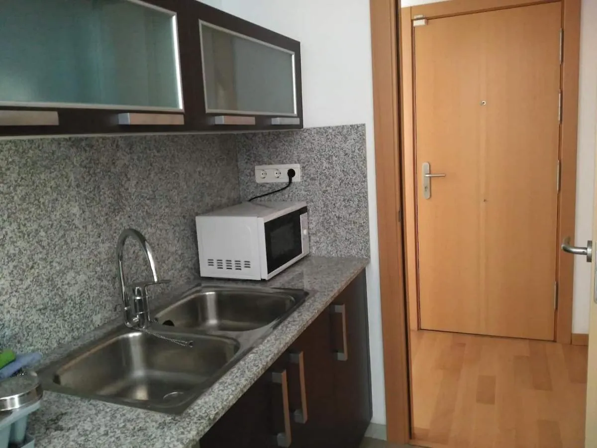 Stylish Flat, 2 Bathrooms And Swimming Pool, Next To The Beach! سان أدريان دي بيزوس شقة